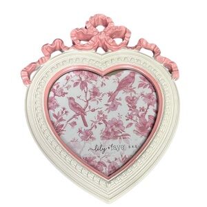 New Coquette Shabby Chic style heart with pink bow picture frame